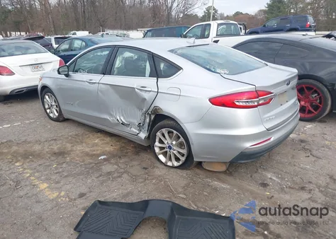 2019 Ford Fusion Hybrid Se z USA, uszkodzony, nr VIN 3FA6P0LU1KR179968